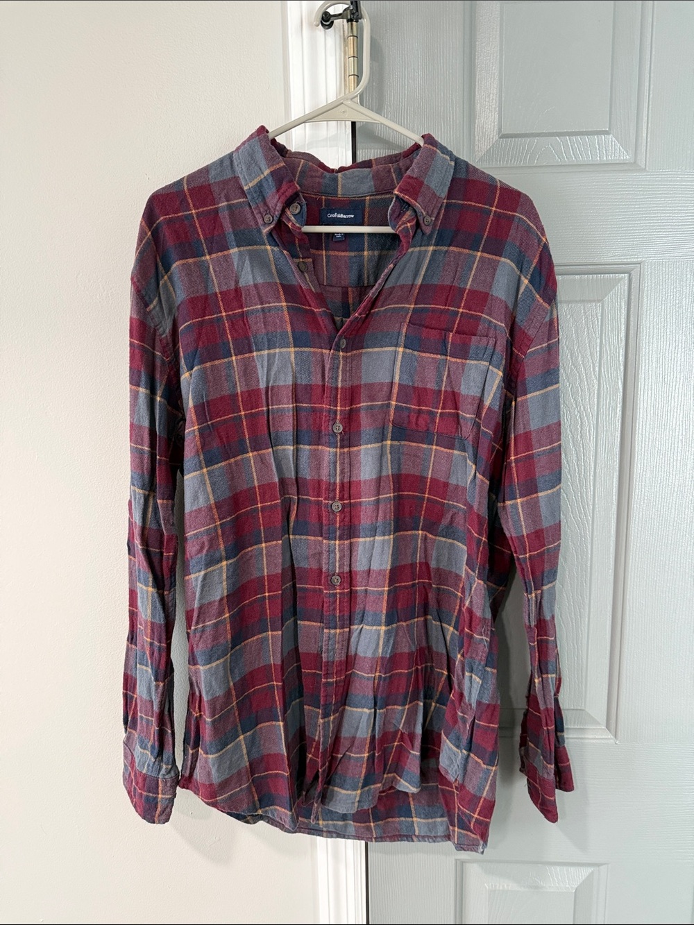 croft & barrow Men's Red and Gray Plaid Button-Down Shirt